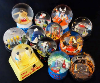 クールラッシュ店主のスノードームコレクション写真